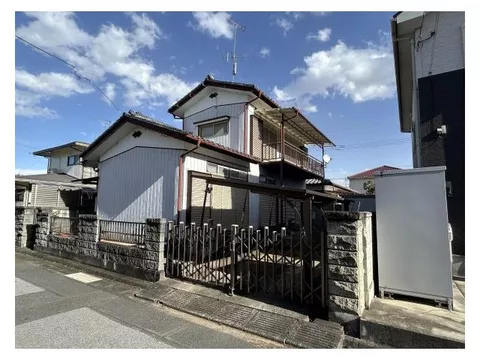 【Open House】Current sale until April 26 / Parking for 1 car available / Front road width 6m / Third