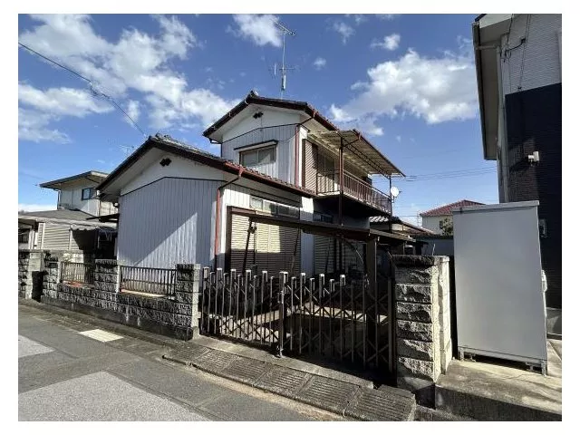 【Open House】Current sale until April 26 / Parking for 1 car available / Front road width 6m / Third