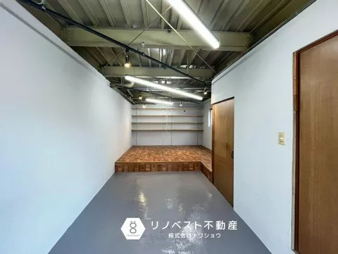 Higashi-Osaka City Yokokouji Town 5-chome (Hyotan-yama Station) 3-story 3DK - Image 3