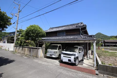 Matsuyama-shi, Asakaihonya （Asakai station） Single story house 5DK

5,800,000 yen