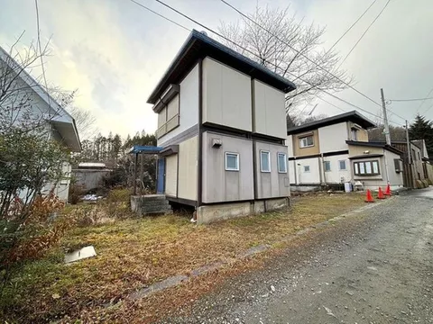 A villa with hot springs within Zaoen! Lightweight steel structure built by the former Sekisui Heim!