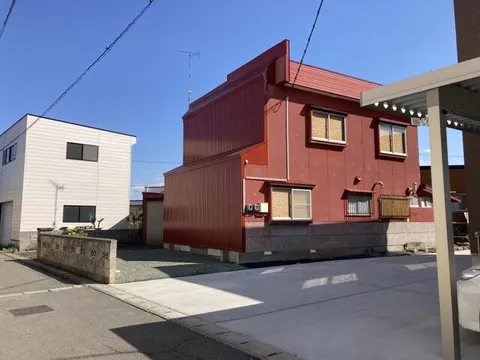 2F 5DK in Oaza-Fujisaki, Fujisaki-cho, Minamitsugaru-gun, Kanagawa

2DK 5DK 6.5million yen