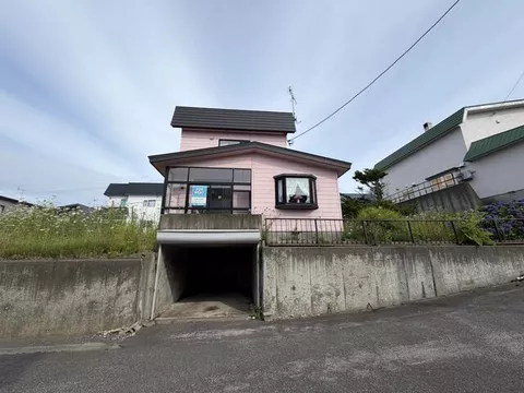 Rumoi City, Okimi-cho 5-chome, 2 stories above ground and 1 basement, 4LDK