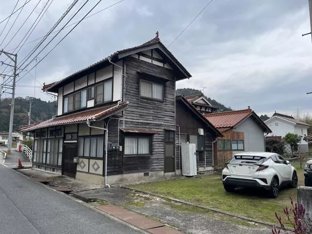 Hiroshima City, Asakita Ward, Shiraki-cho, Oaza Ibara (Ibara City Station) 2-story building 6SK