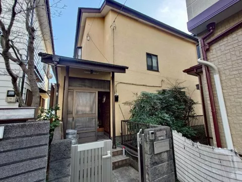 Ebina City, Kamikamaizumi 3-chome (Iritani Station) 2-story 4LDK