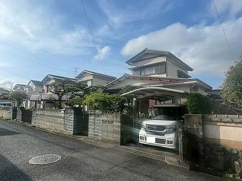 Used single-family home Tokuyoshi Higashi 4-chome 9-banchi Detached house
