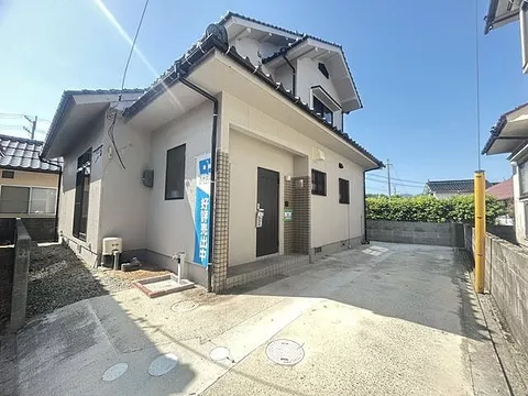 Used single-family home in Kitahiroshima Town, Yamagata District, Ato Arita