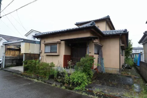 Toyama City, Hongō Town (Minami Toyama Ekimae Station) 2-story 6K