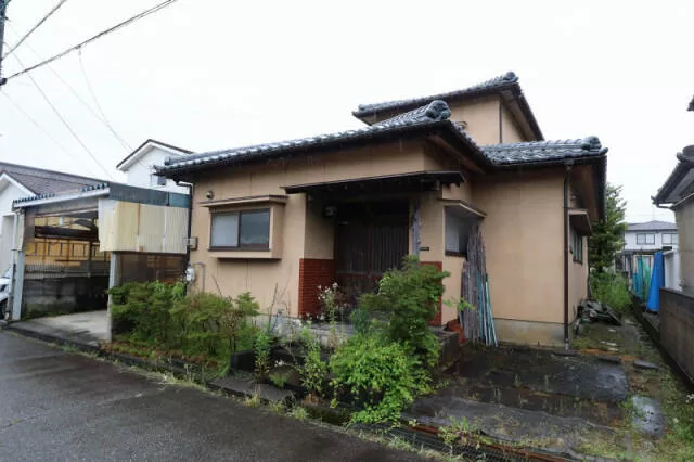 Toyama City, Hongō Town (Minami Toyama Ekimae Station) 2-story 6K