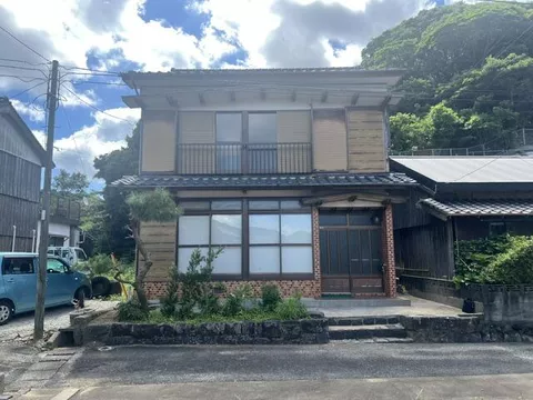 Hirado City, Kawauchi Town (Tabira Hirado-guchi Station) 2-story building 5DK - Image 1