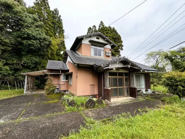 Takeo City, Yamauchi Town, Oaza Mimasaka (Mimasaka Station) 2-story building 6SDK