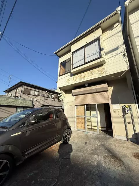 Wakayama City, Shinborihigashi 2-chome (Miyamae Station), 2-story building, 4SDK