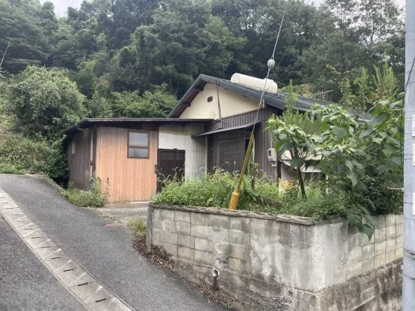 Imabari City, Hakata Town, Aritsu (Imabari Station), single-story building, 6K
