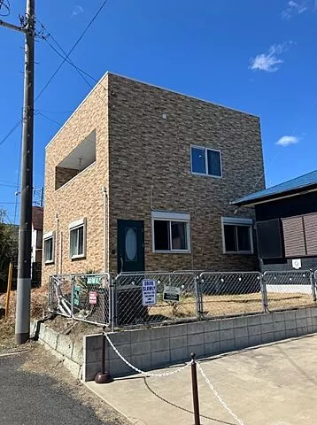 Used single-family home in Kamihatagaki, Hokota City (with old house)