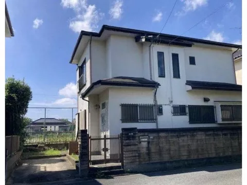 9 minutes on foot to JR Takasaki Line "Fukiage"! South-facing, with good sunlight and ventilation♪