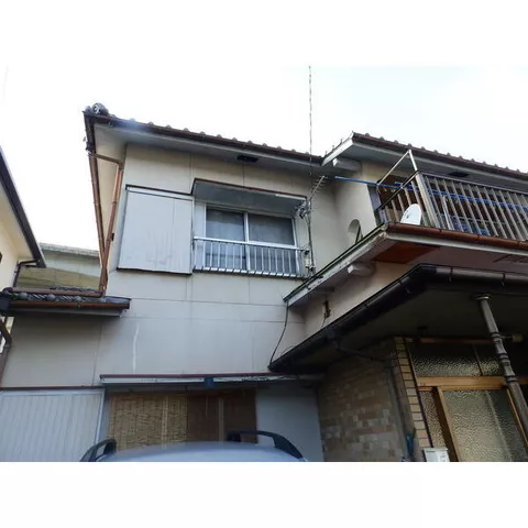 Shikokuchuo-shi, Kamibuncho (Kawanoe Sta.) 2F 5DK

5.5 million yen