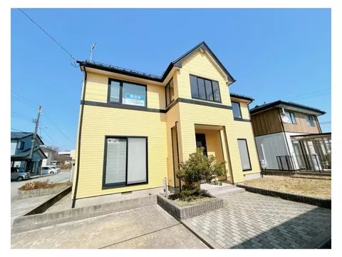 [Open house held] Current sale until April 13 / New earthquake resistance compliance / Parking for 3 cars / Front road width