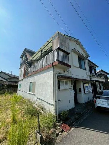 2F 5DK in Hojo, Matsuyama-city (Iyo Hojo Sta.)

900,000 yen