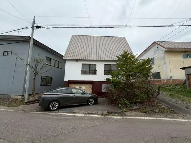 Monbetsu City, Saiwaicho 7-chome, 2 stories above ground and 1 basement, 7LDK