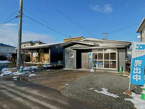 Used single-family home in Matsuencho, Hanamaki City