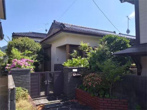 Shimonoseki City Toyoura Town Oaza Kawatana (Kawatana Onsen Station) Single-story building 2LDK