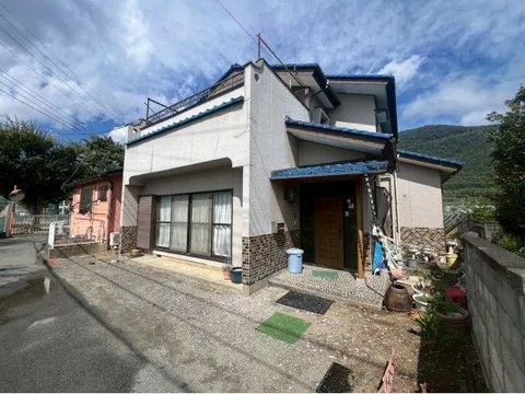 Kawadacho (Isawa Onsen Station) 4.9 million yen