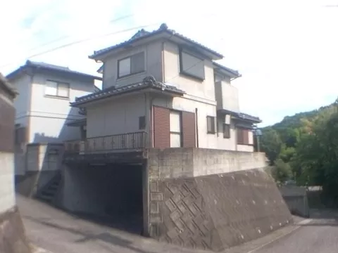 Mitoyo City, Takuma Town Takuma (Takuma Station) 2 stories above ground, 1 basement 3DK