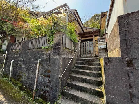 2-story, 5LDK, Kamihonmachi, Moji-ku, Kitakyushu City (Kyushu Railway Memorial Museum Station)