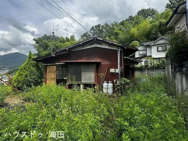Aki-gun, Kaita-cho, Misako 2-chome (Kaita City Station) 2-story 4DK