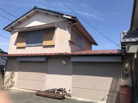 Higashikagawa City, Yoshida (Hikida Station) 2-story building 7DK
