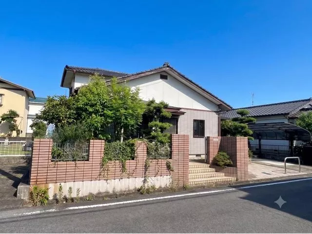 【Immediate response available】 ☆ Abundant living facilities within a 10-minute walk ☆