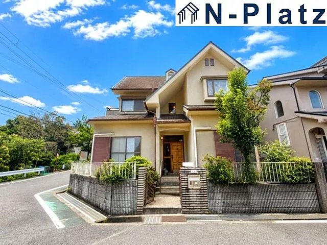 Used single-family home in Akashidai 1-chome, Kawachinagano City