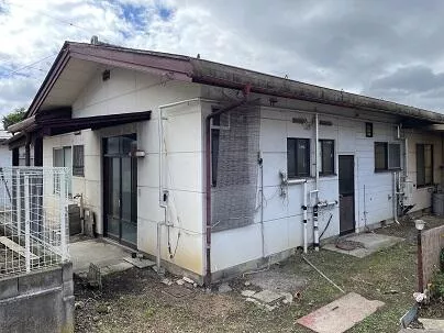 1,000 meters on foot from Shinano Railway "Techno Sakaki" Station